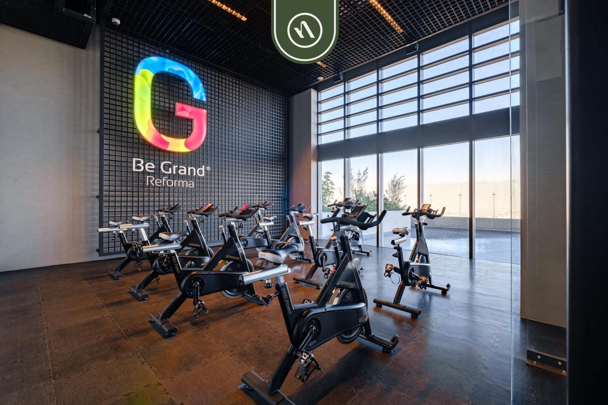 Luxury 2 Bedroom - Amazing View - Pool - Gym Apartment Mexico City