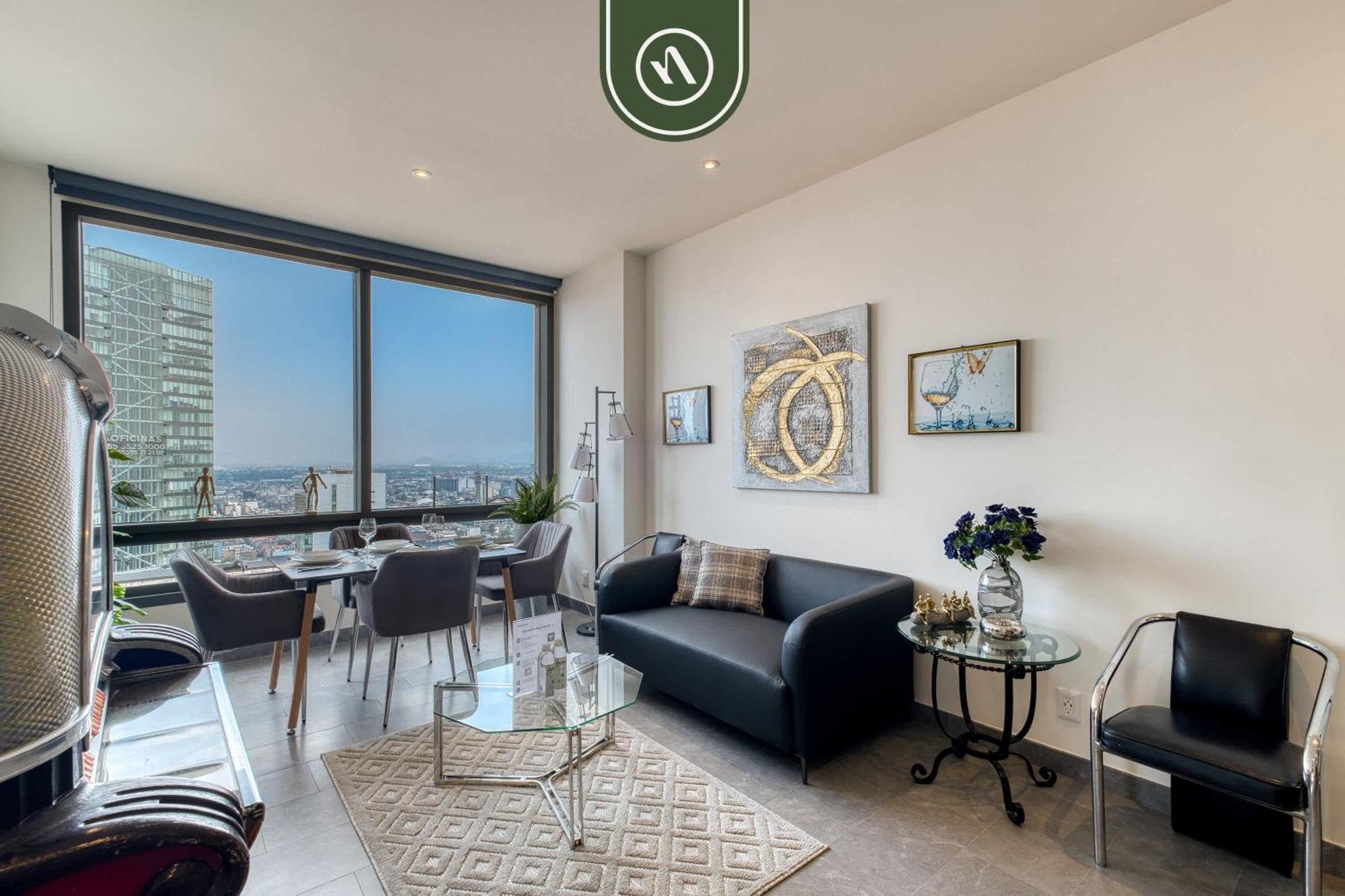 Luxury 2 Bedroom - Amazing View - Pool - Gym *